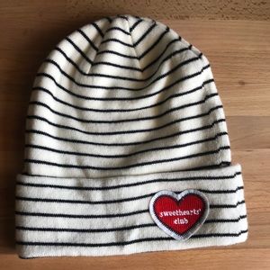 H&M White and Black Striped Sweetheart Club Hat